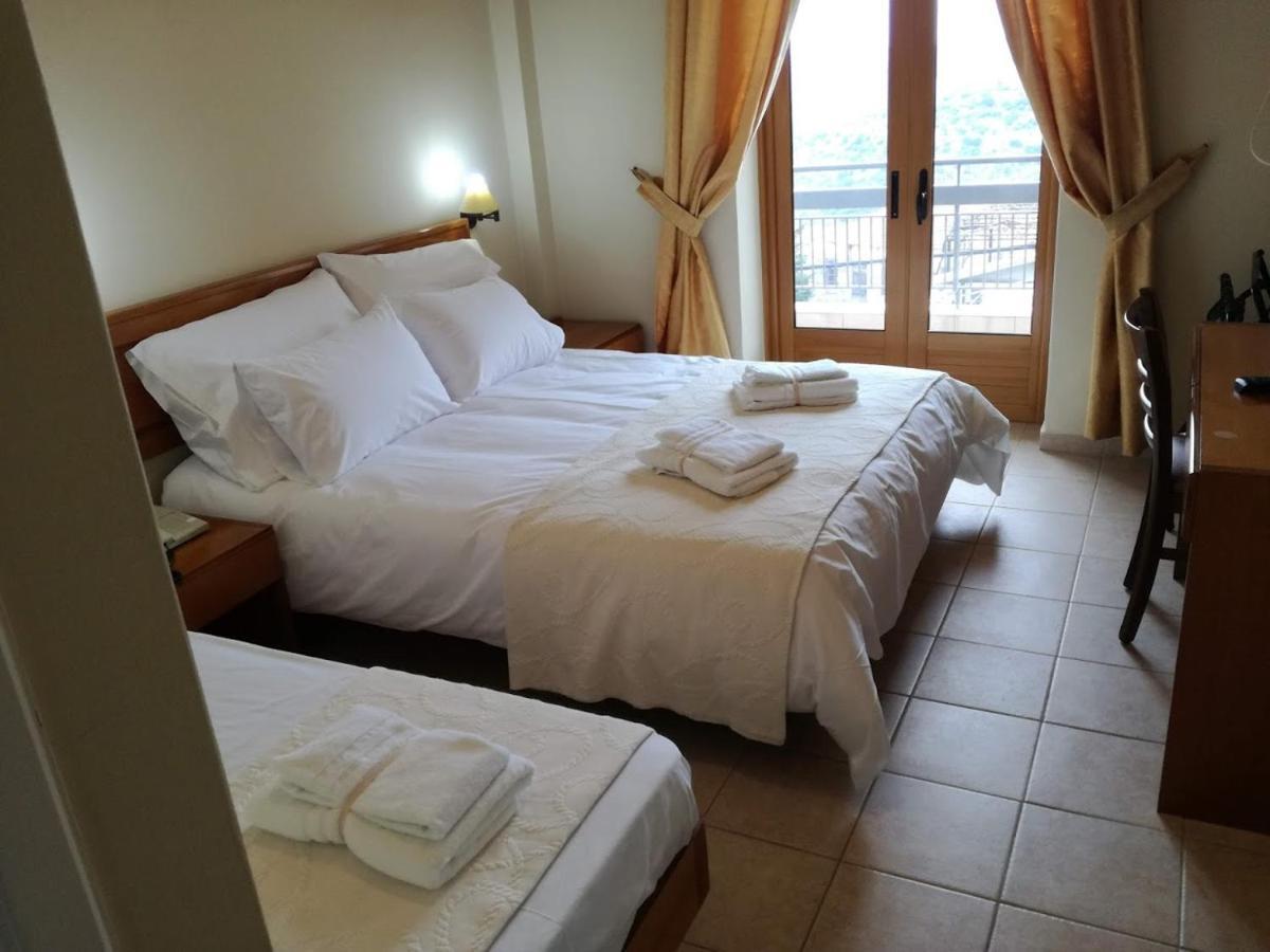 Parnon Hotel Agios Petros  Esterno foto